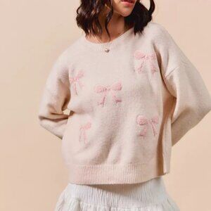SO ME Embroidered Ribbon Round Neck Sweater
